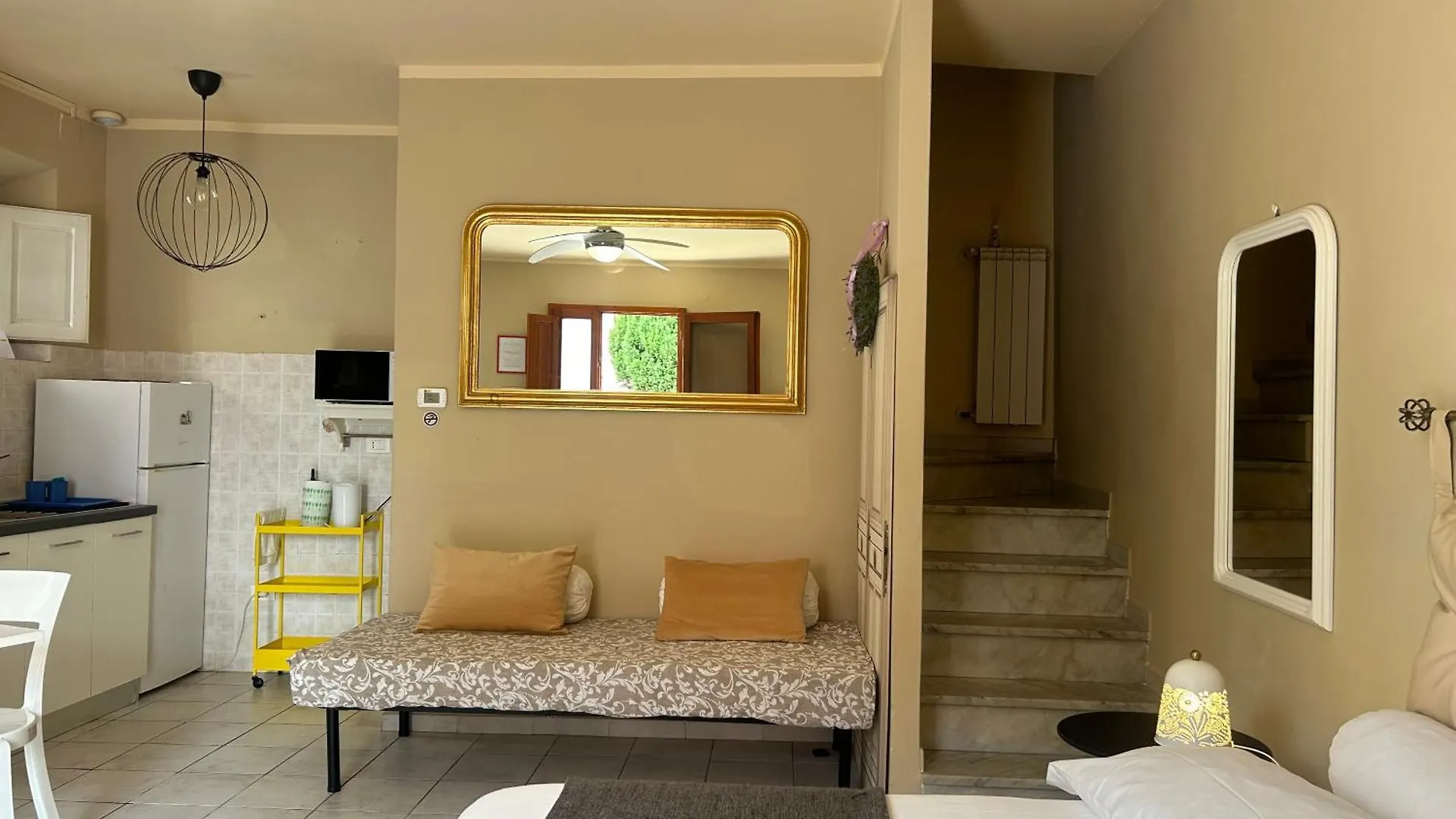 Loft Dei Miracoli Apartment Pisa Italy
